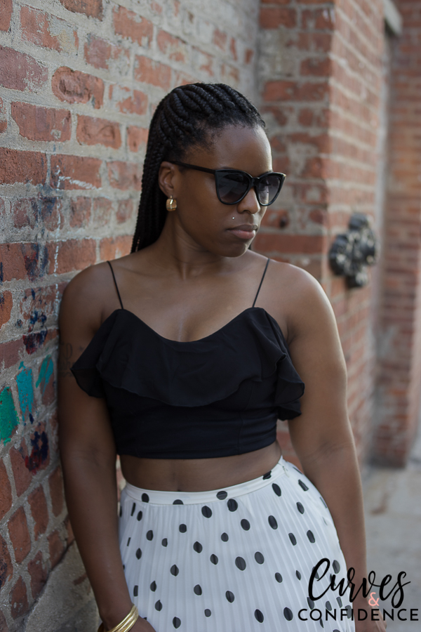 ruffle top, polka dot maxi skirt, maxi skirt and crop top outfit, how curvy girls dress in the summer, summer outfit, box braids