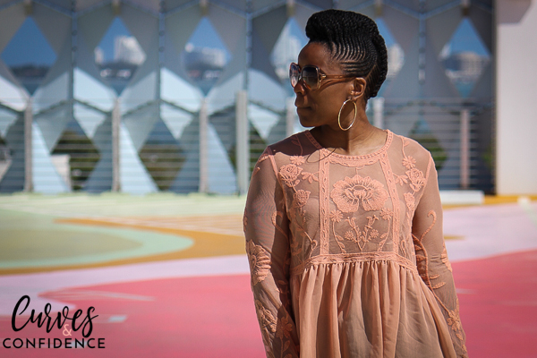 Curves and Confidence- Target Floral Nude Babydoll Top and Oldnavy Curvy Skinny Jeans_