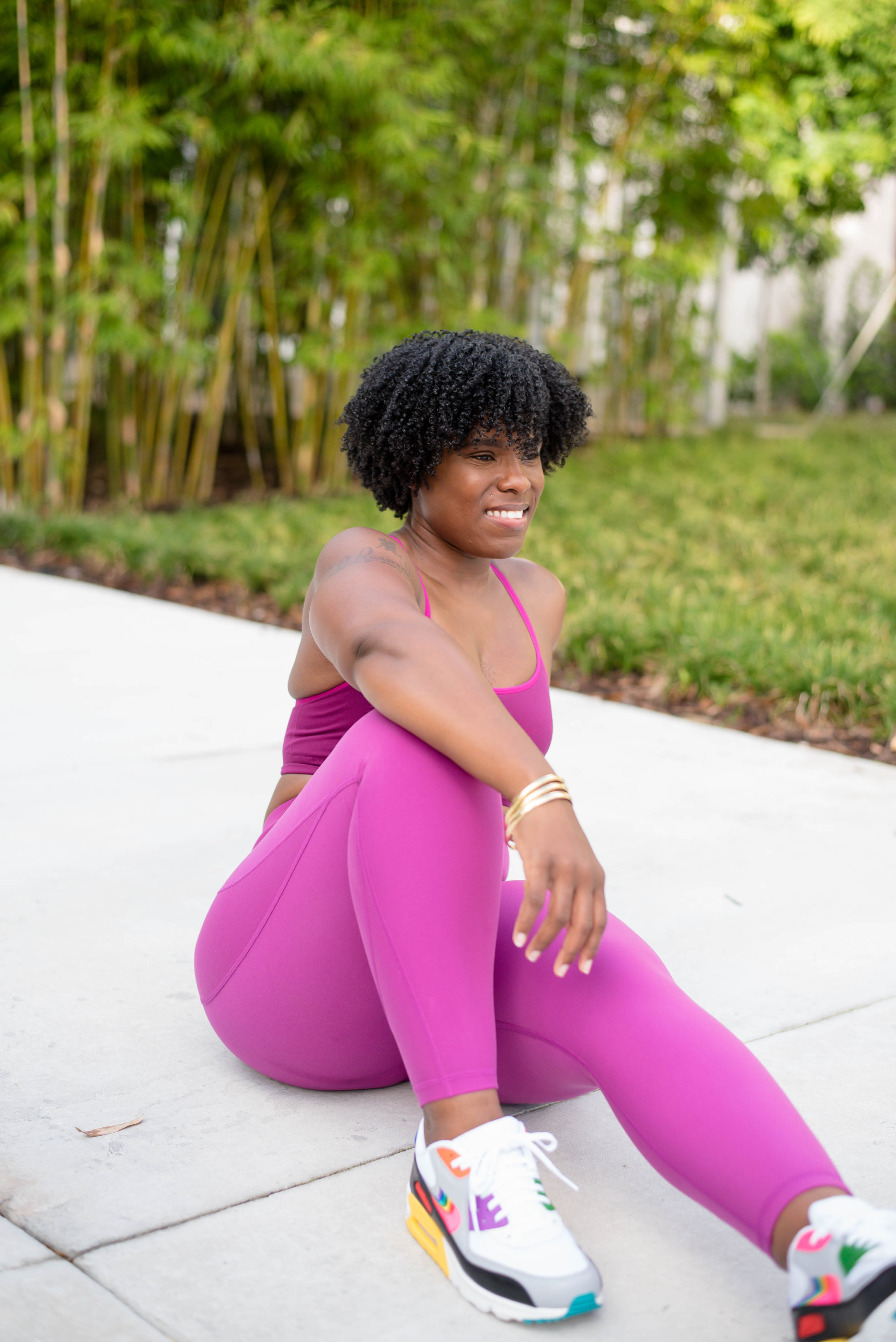 Wellness Wednesday Reclaiming My Fitness and Food Discipline, oldnavy active wear, high waist leggings for curvy girl, what curvy girls wear to the gym, natural type 4 hair, curly type 4 hair, Nike Betrue air max
