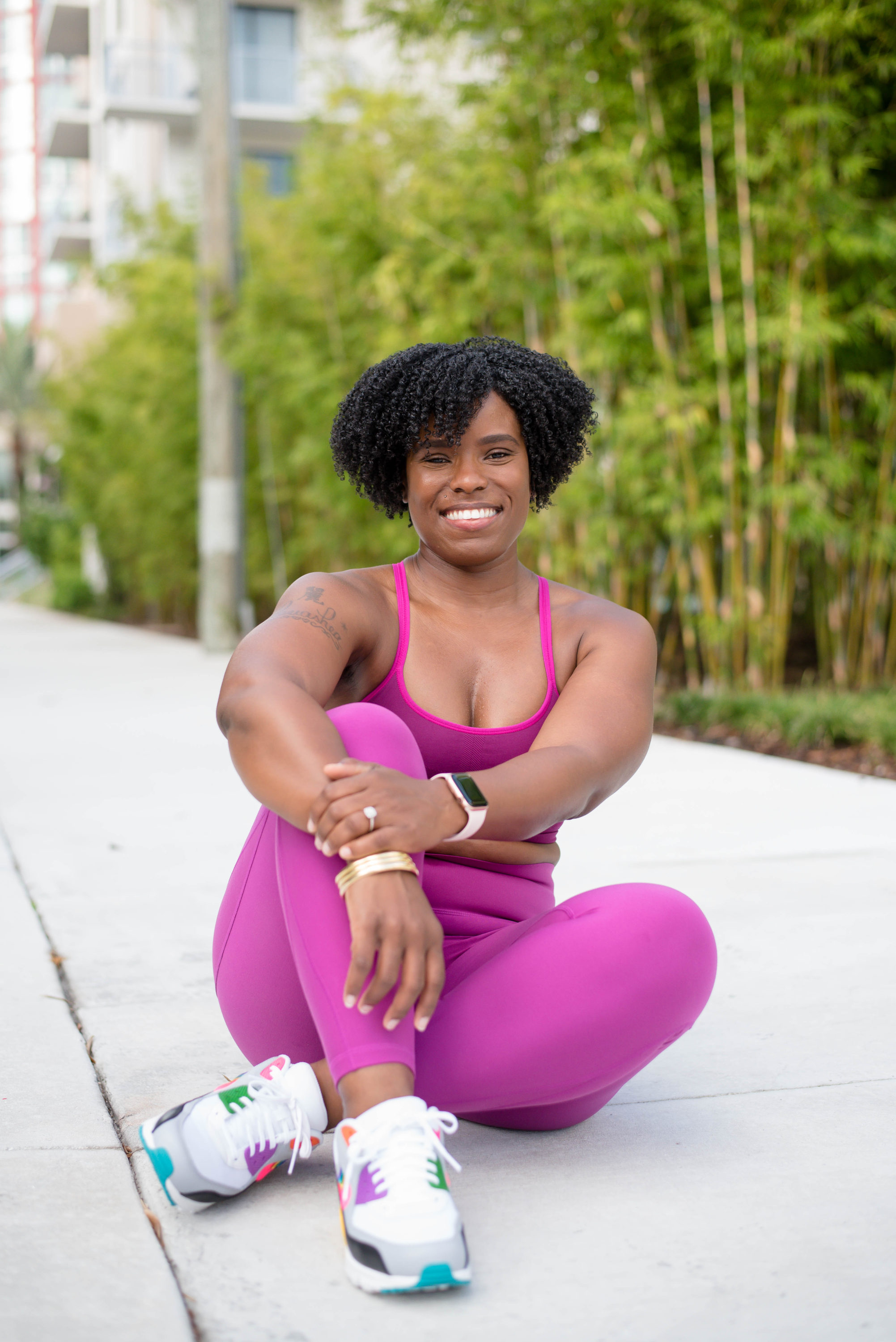 Wellness Wednesday Reclaiming My Fitness and Food Discipline, oldnavy active wear, high waist leggings for curvy girl, what curvy girls wear to the gym, natural type 4 hair, curly type 4 hair, Nike Betrue air max